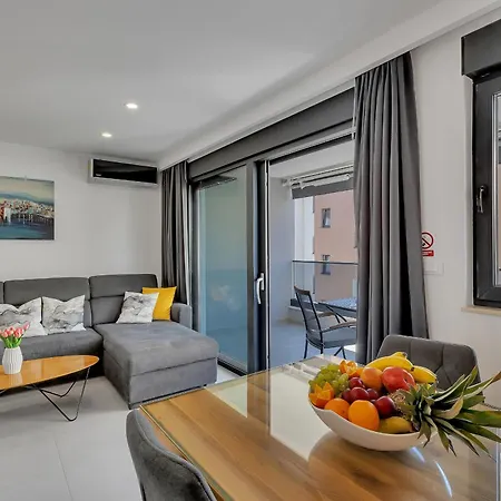 Apartment Sky Makarska Exterior photo