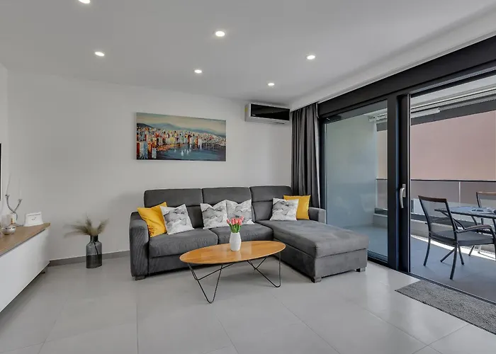 Apartment Sky Makarska